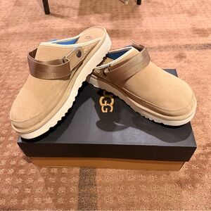 UGG Men’s Beige Slip-On Clogs Size 14 US